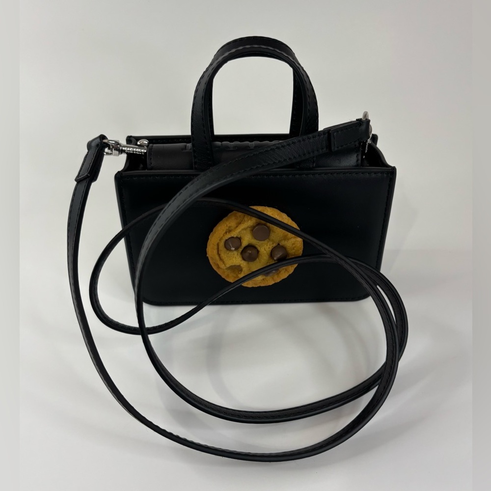 Puppets and Puppets Mini Cookie Top Handle Black Bag - Picture 10 of 14